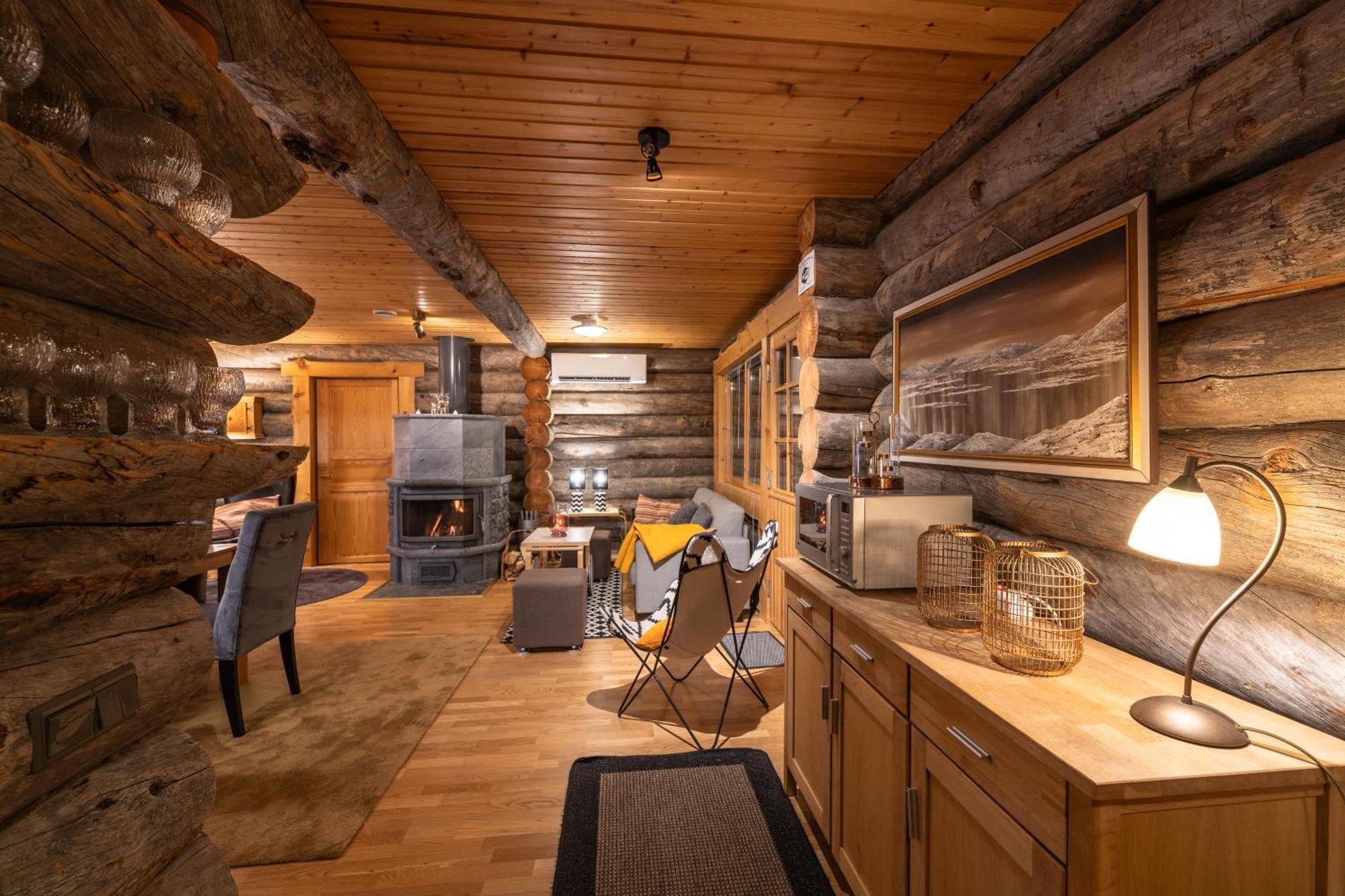 Kuukkeli Log Houses Villa Aurora "Pupula" Saariselkä Eksteriør billede